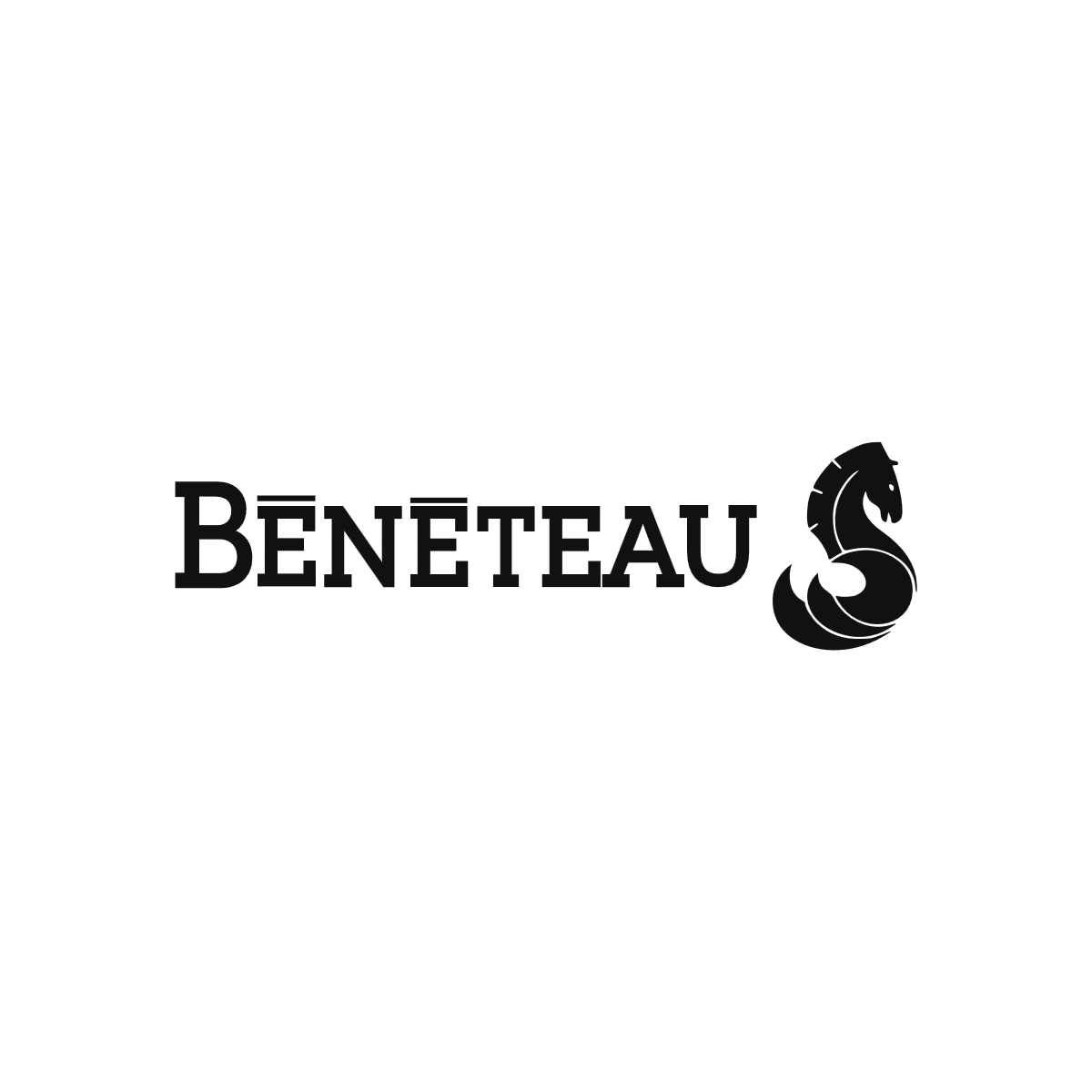 Logo Bénéteau fin 1980-2000 avec lettrage noir et emblème marin stylisé