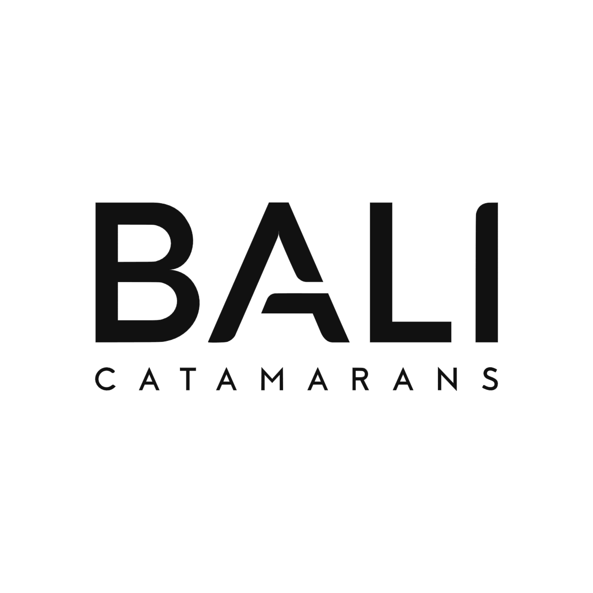 Logo BALI Catamarans noir avec lettrage moderne et nom de la marque